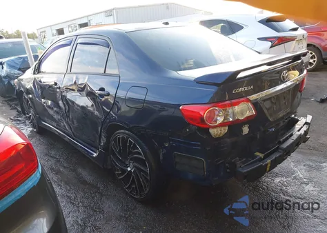 2013 Toyota Corolla S z USA, uszkodzony, nr VIN 2T1BU4EE9DC951642